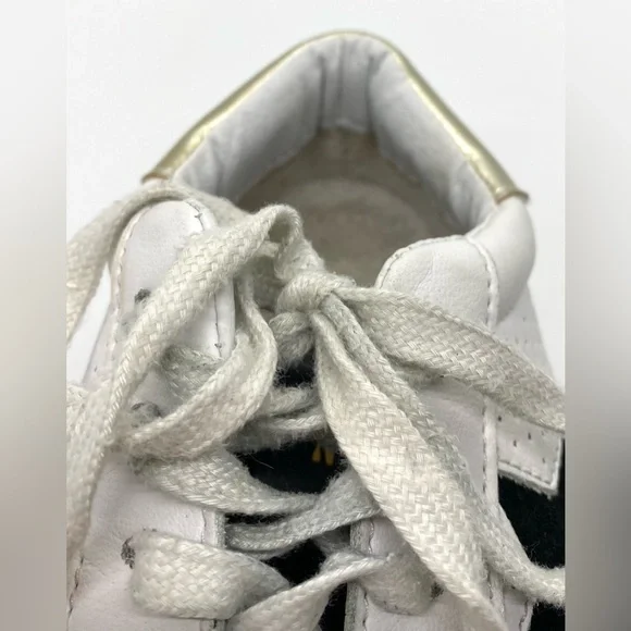 Steve Madden Womens 7M Starling Star White Black Gold Sneakers Sporty Activewear - Picture 11 of 16